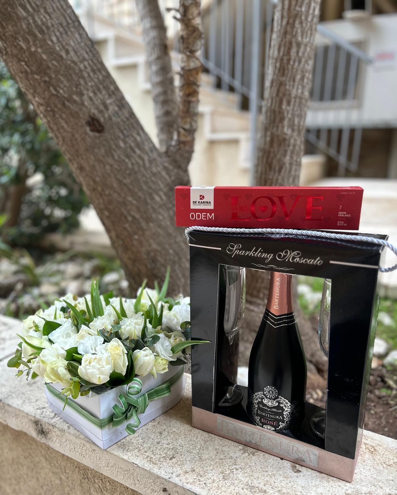 מארז ולנטיין לבן 2