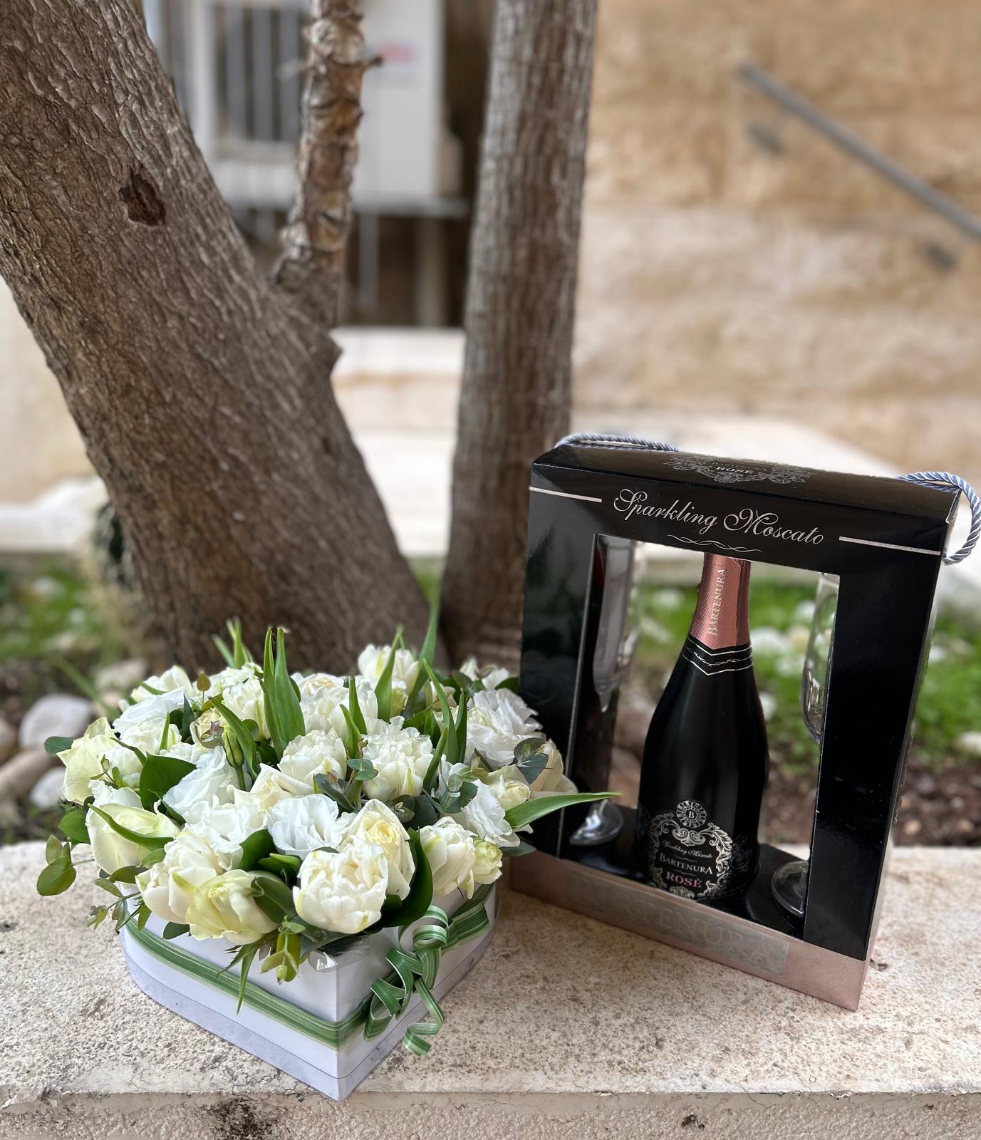 מארז ולנטיין לבן 1