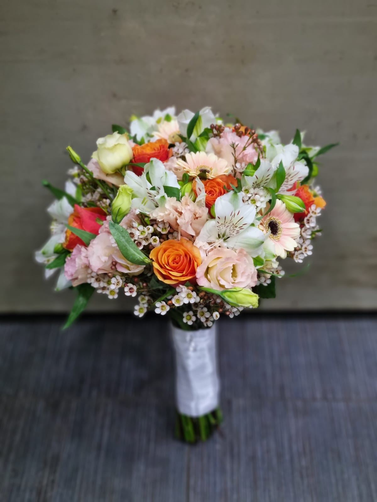 זר כלה בשילוב כתום 00100