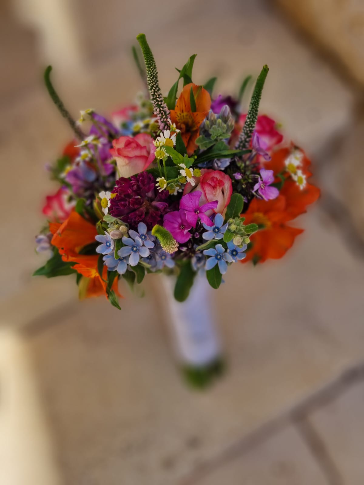 זר כלה צבעוני ושמח